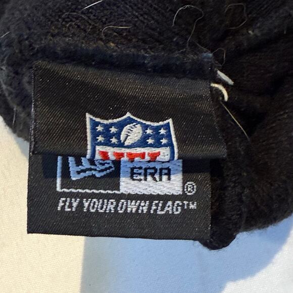 New Era NFL Salute To Service Green Camo Beanie Hat - Picture 4 of 5